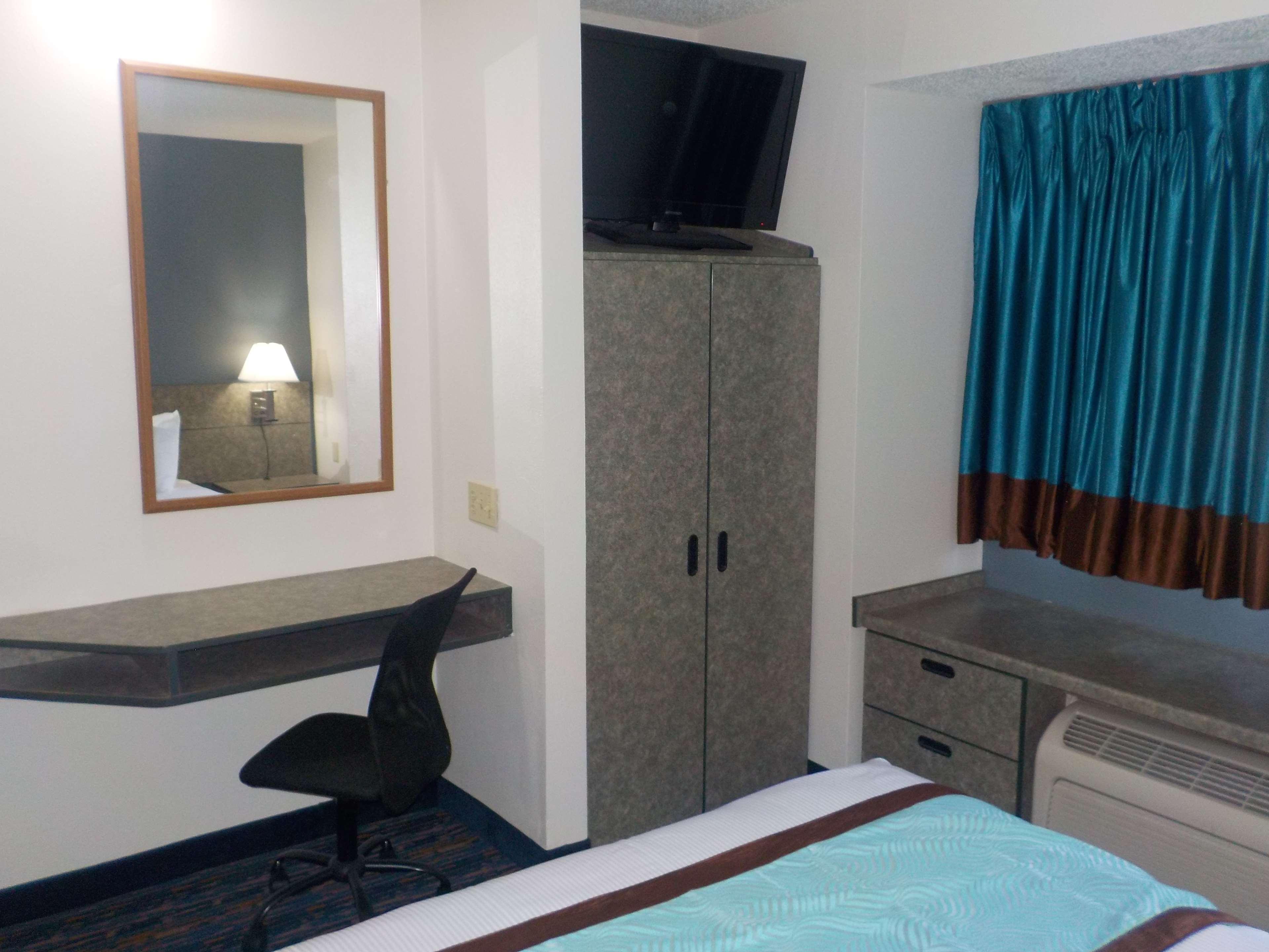 Mj Inn And Suites Marienville Номер фото