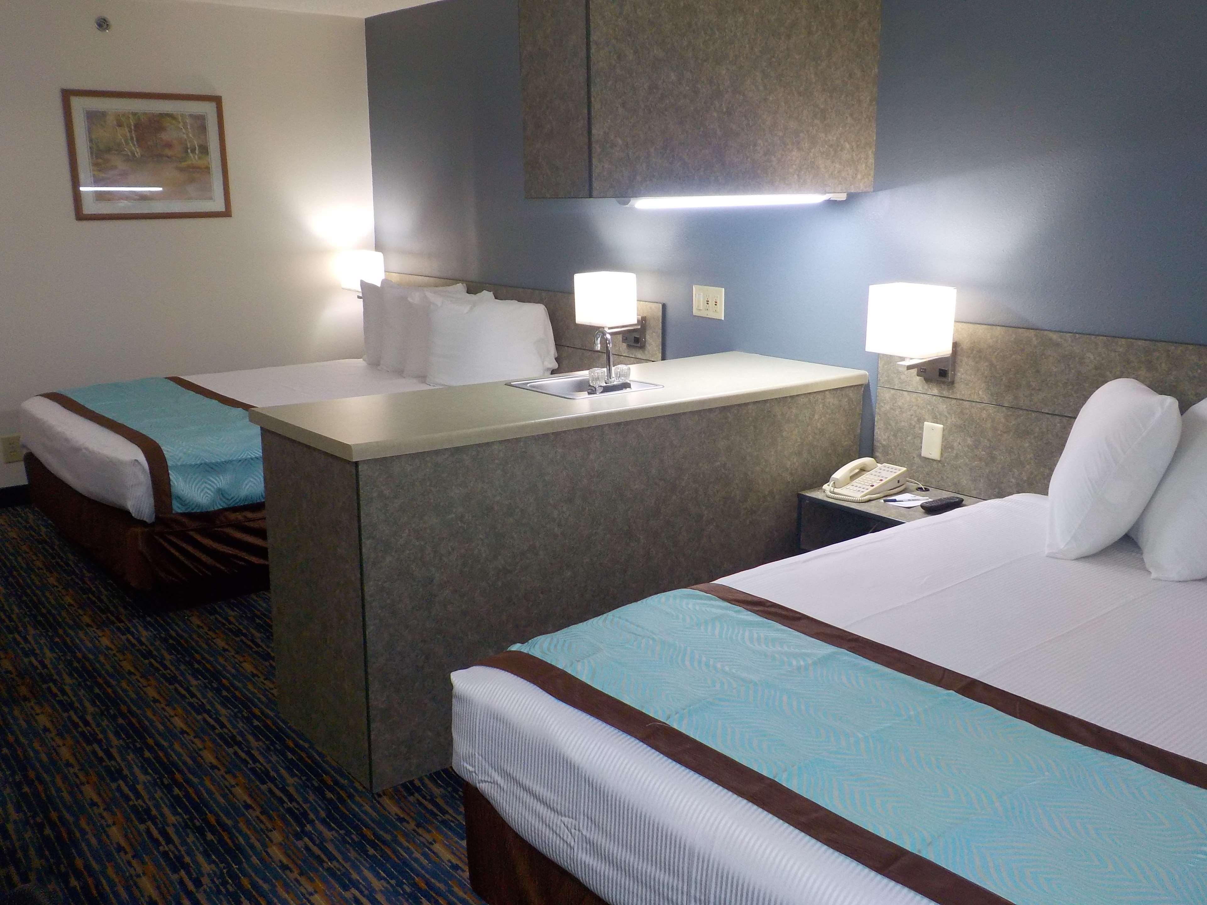 Mj Inn And Suites Marienville Номер фото