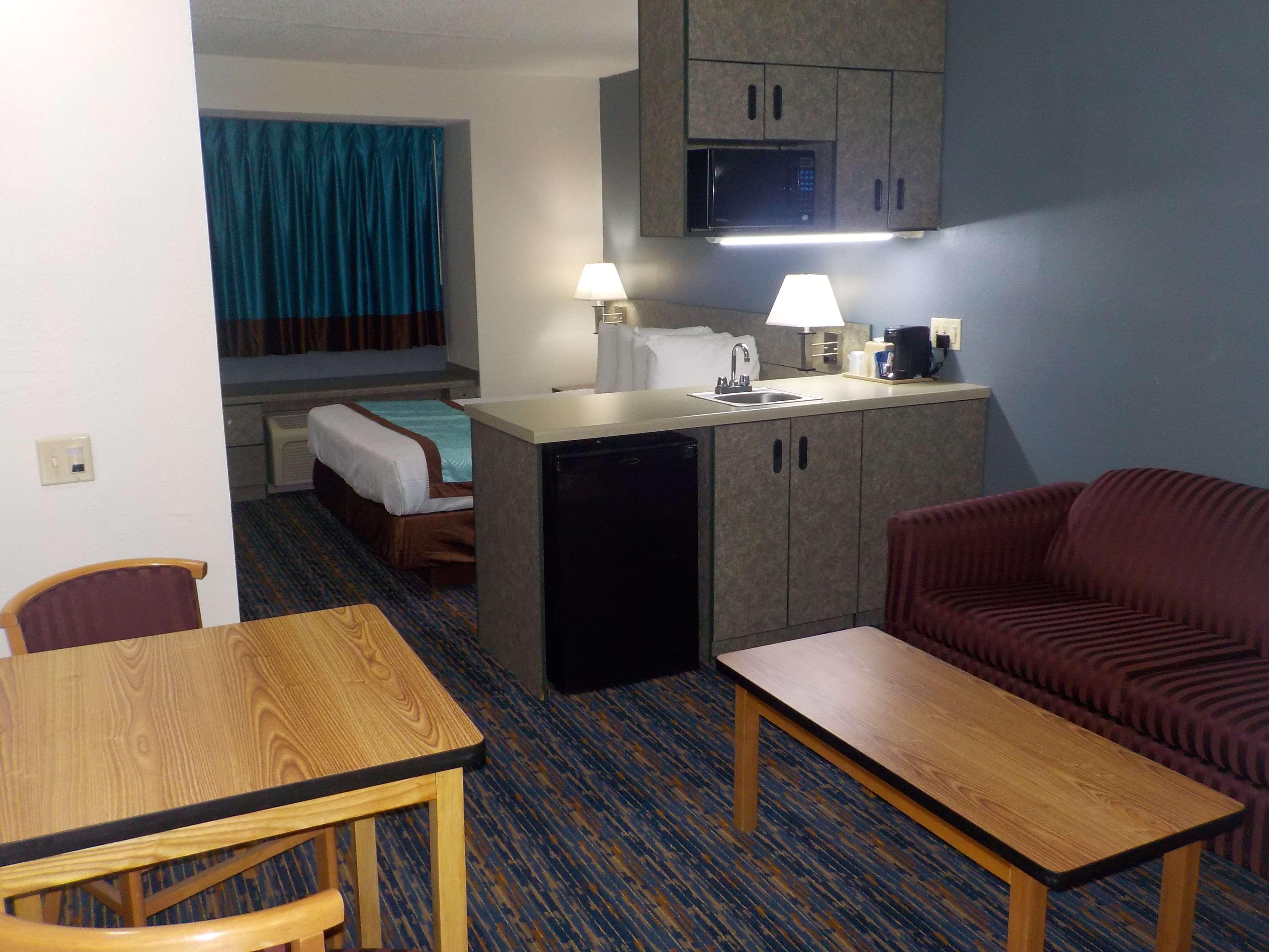 Mj Inn And Suites Marienville Номер фото